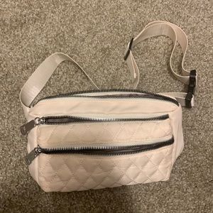Creme Fanny pack